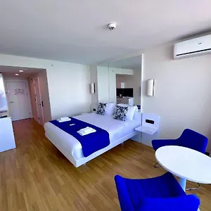 Orbi Luxury شقة