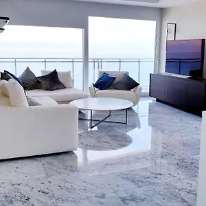 Luxury 37-38 Floor Апартаменты
